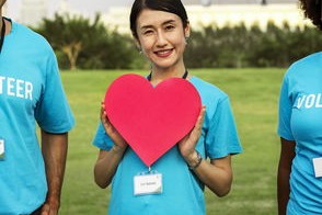 爱游戏官方-上海申花志愿者日活动举行，俱乐部践行社会责任，上海申花俱乐部引援名单