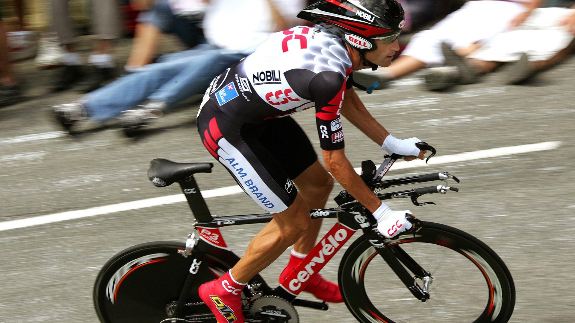 中超风云上海海港豪取连胜，中超上海上港